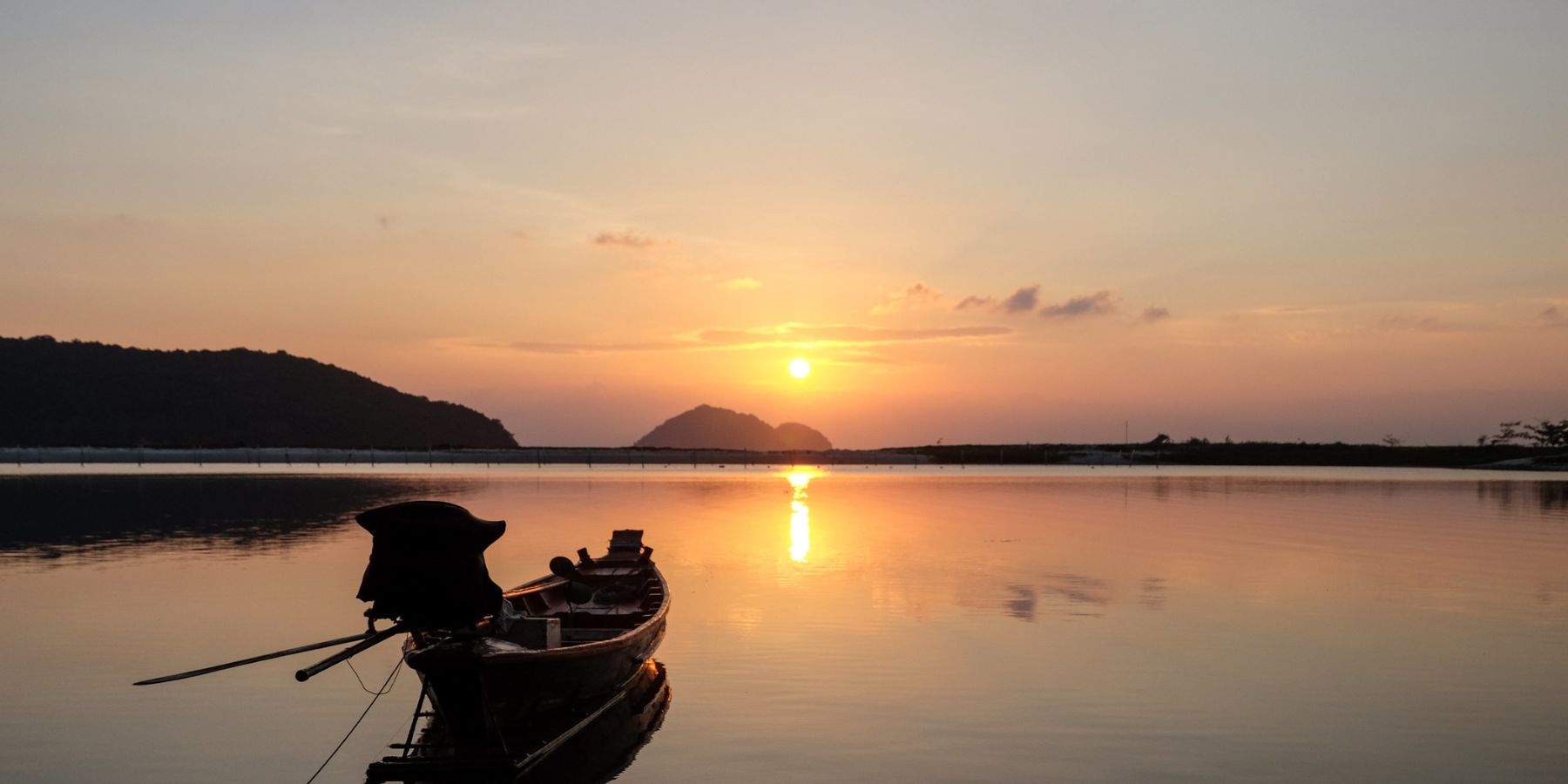 Kayaking at sunset in Calicut